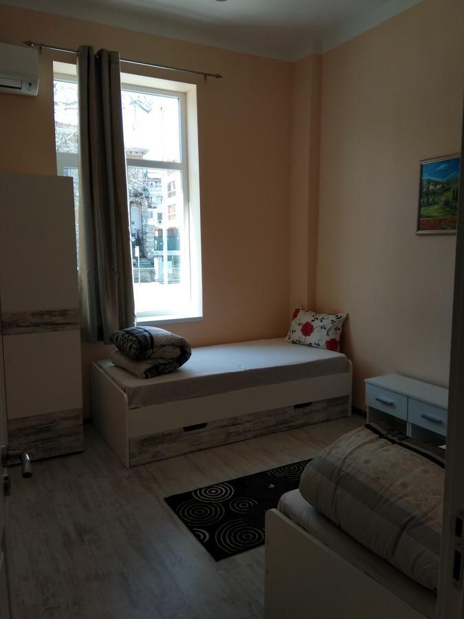 Hostel Ginger House Пловдив Экстерьер фото
